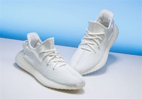 yeezy 350 white cream.